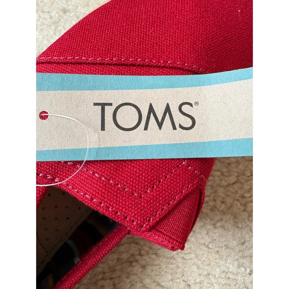 TOMS Womens Alpargata Red Canvas Slip On Loafers Shoes Size 9.5 NWT